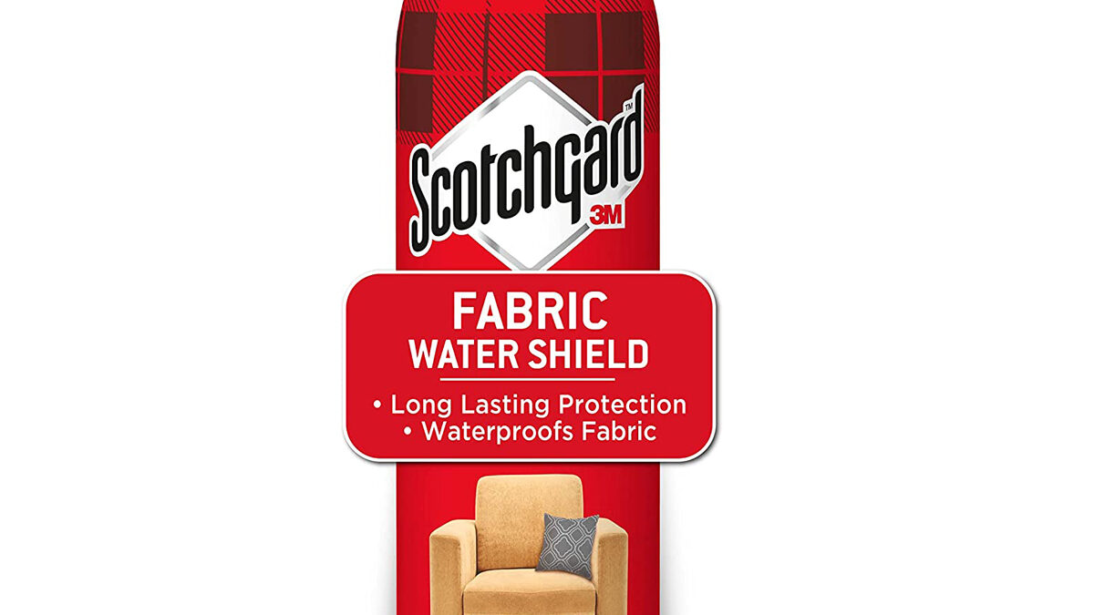 Scotchgard Fabric Water Shield, 13.5 Ounces, Repels Water, Ideal For  Couches, Pillows, Furniture, Shoes And More