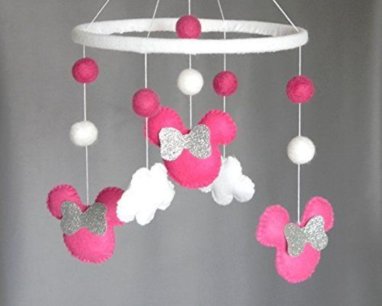 DIY Minnie Mouse Mobile 
