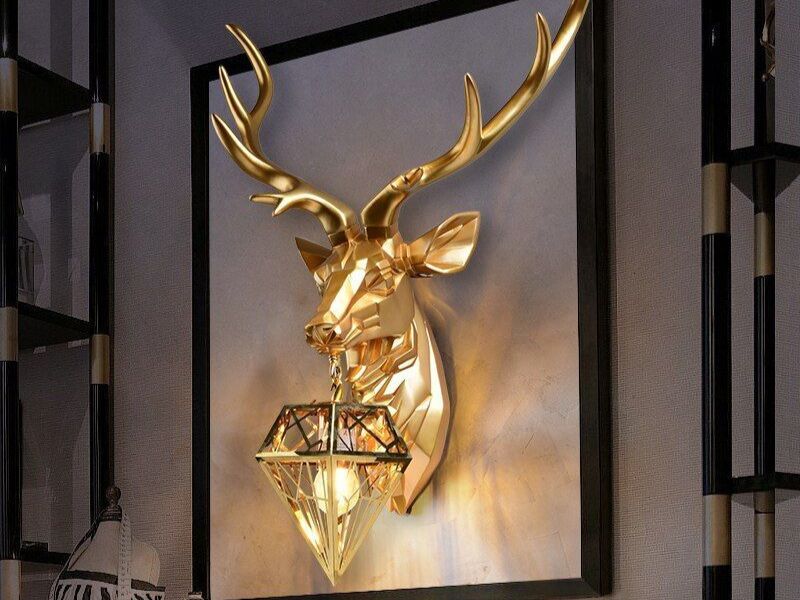 Deer-Mounted Lamp - Deer Hunting Decor Ideas