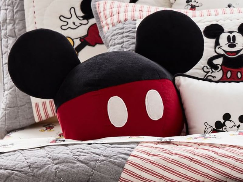 Mickey Mouse Throw Pillows - Mickey Mouse Decoration Ideas For Room
