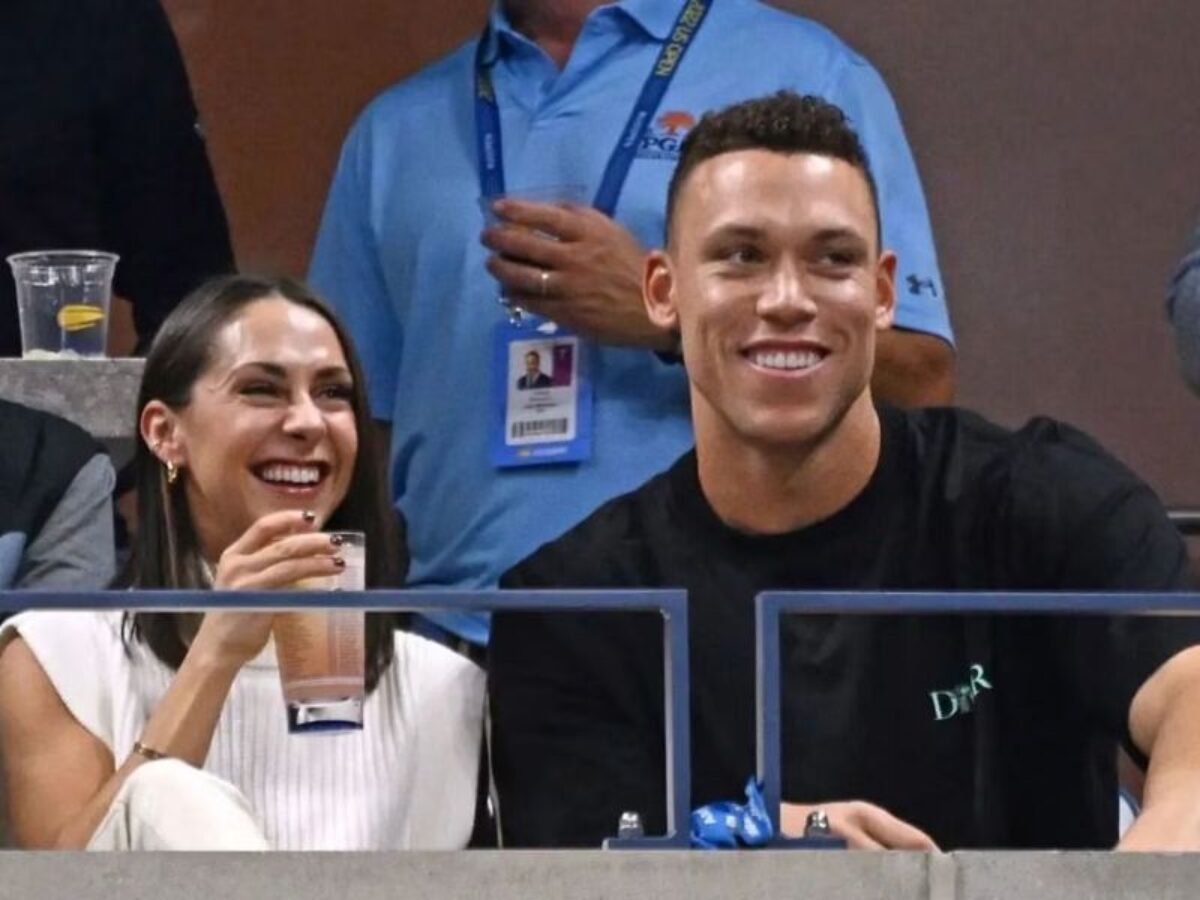 Aaron Judge's wife, Samantha Bracksieck, joins his parents on historic day