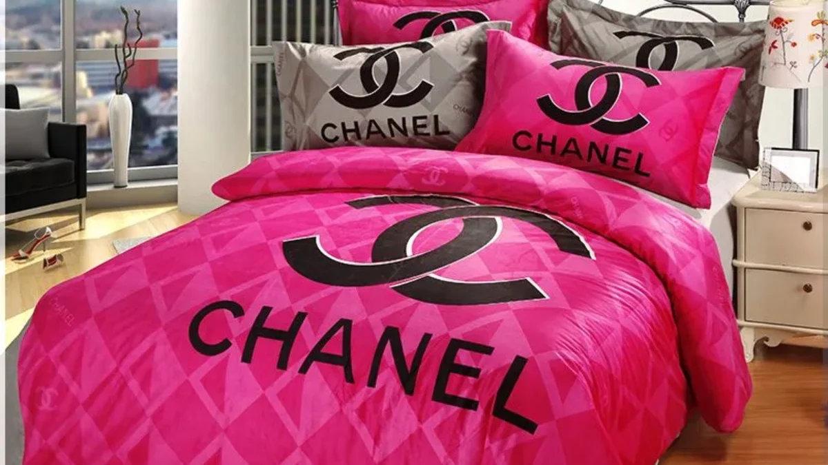 Black Logo Coco Chanel Hot Pink Bedding Set