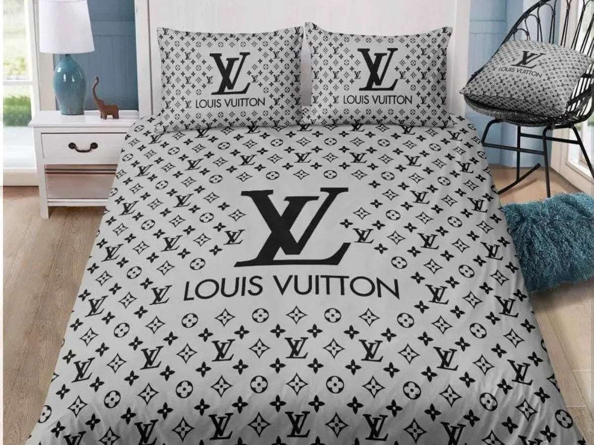 SALE] Louis Vuitton Blue Monogram Luxury Brand Bedding Set Duvet