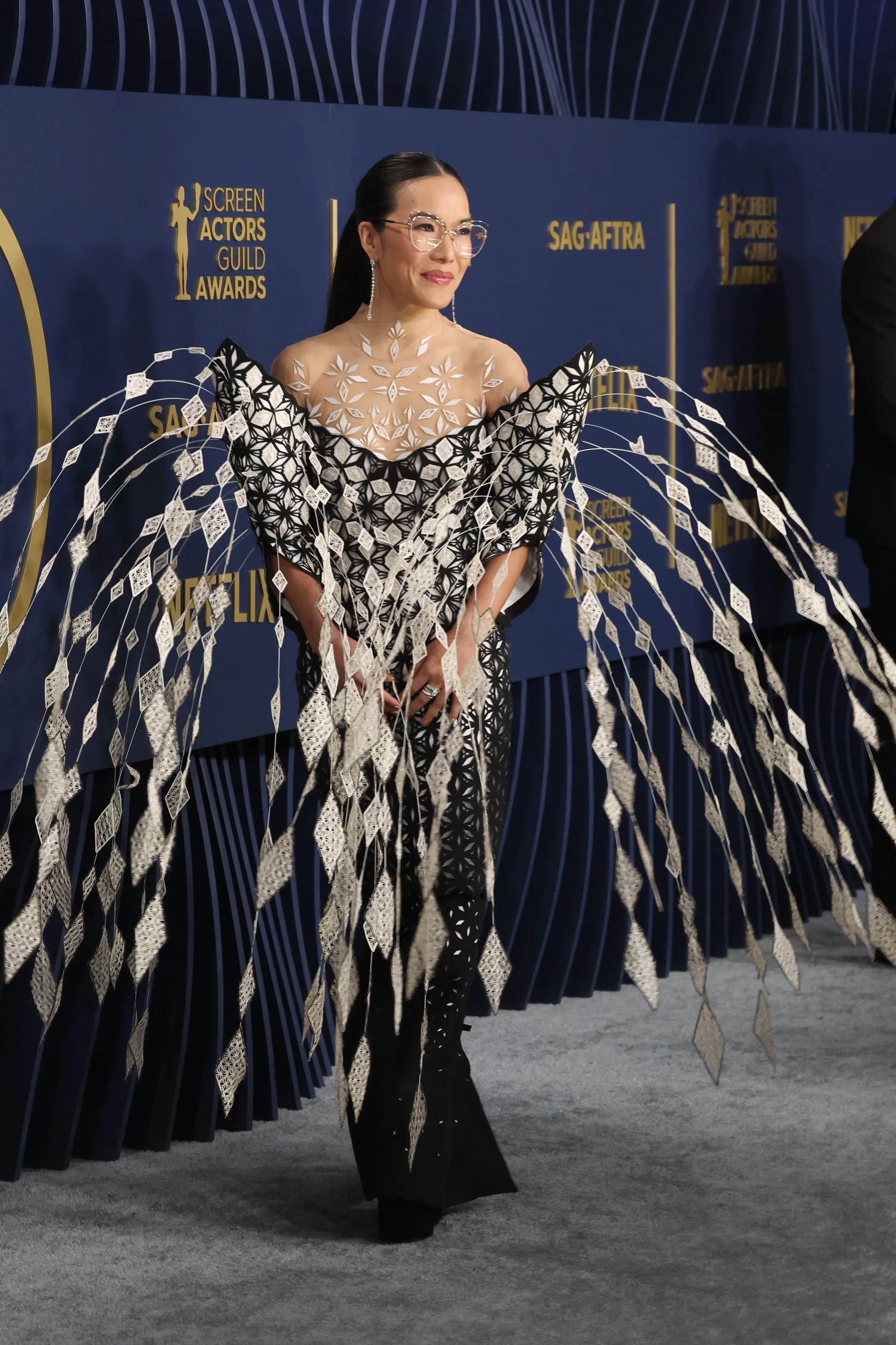 Ali Wong Dazzles in Oversized Iris van Herpen Gown at the 2024 SAG Awards